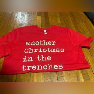 Home Alone Christmas T-Shirt, size L